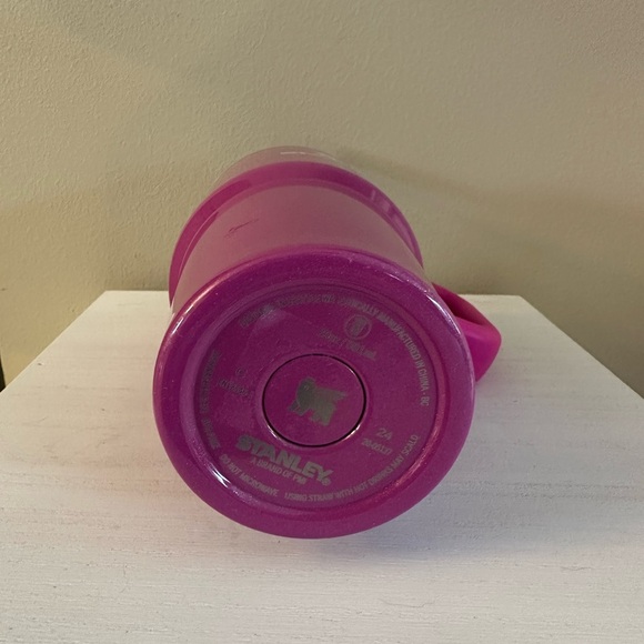 Stanley 20oz punch shimmer Travel Mug with Handle - Picture 5 of 5